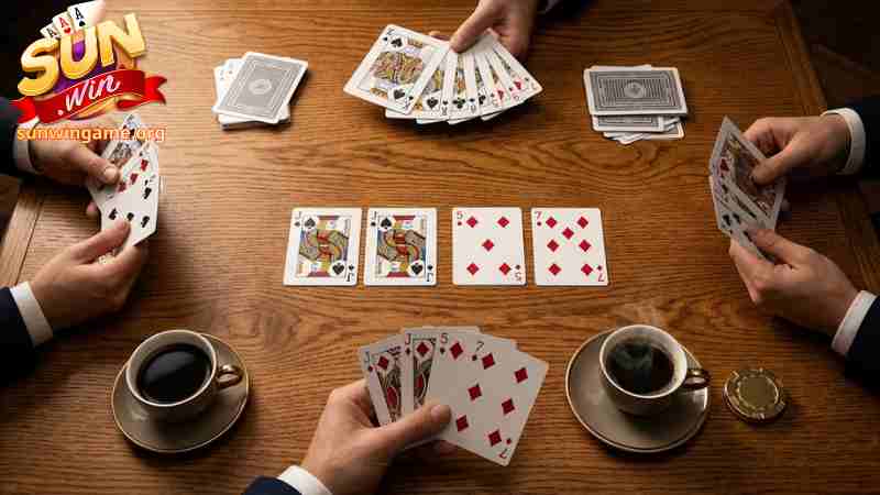 Giao diện Phỏm đẳng cấp đòi hỏi sự tính toán nhạy bén.